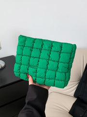 🔥 Solid Color Quilted Clutch – Large Capacity Travel Storage Bag