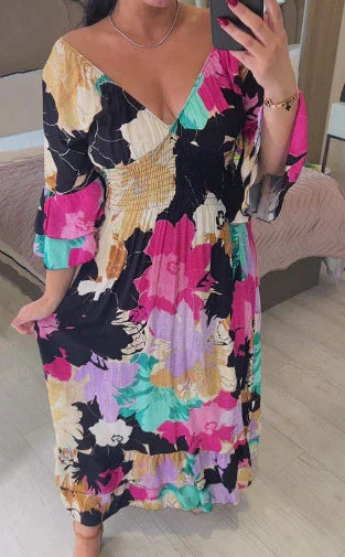 š„2024 Hot SalešV-neck Floral Seaside Vacation Loose Dress