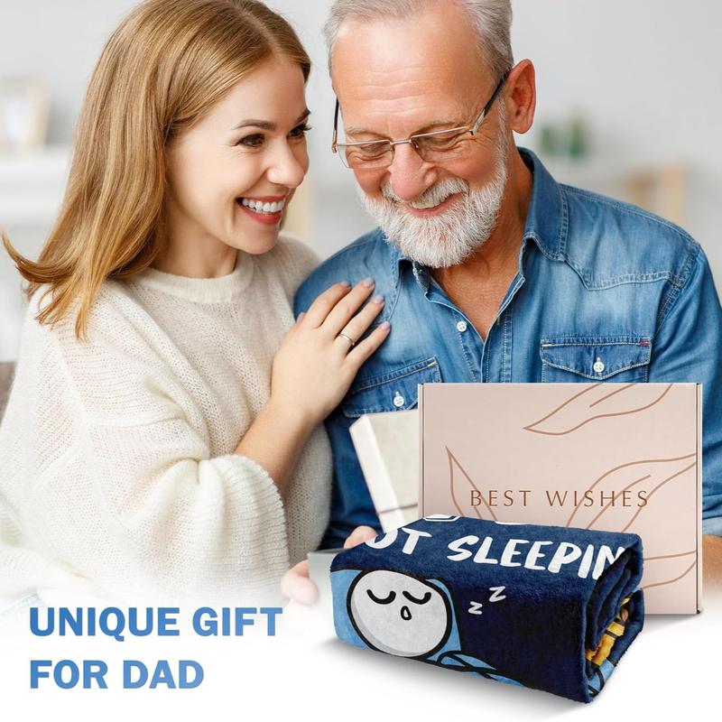 💥 Last Day! Special Sale – Only £9.99 👚“Dad’s Not Sleeping… Just Resting His Eyes” Blanket 🛋️💤  Ultra-Soft, UK-Made Flannel – The Perfect Gift from Kids ❤️