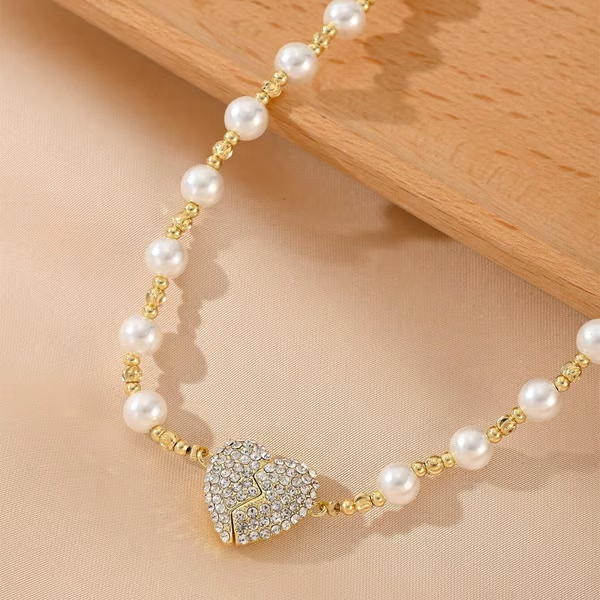 ✨New Arrival ✨💖Valentine's DayHot Sale 60% OFF🎀💎Magnetic Heart Pearl Necklace