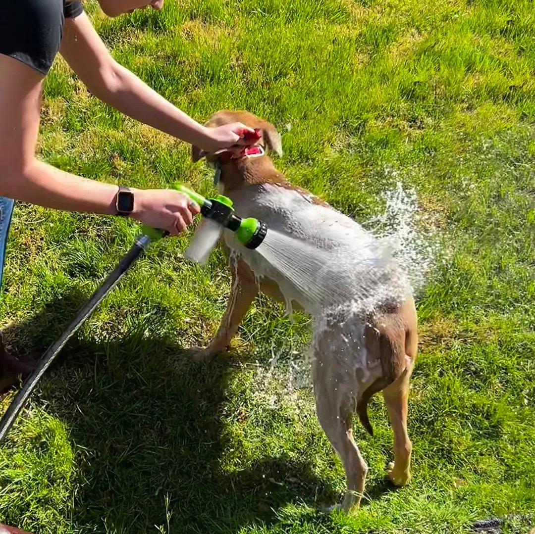 The Original Pup Jet - 8 IN 1 SPRAY PATTERNS