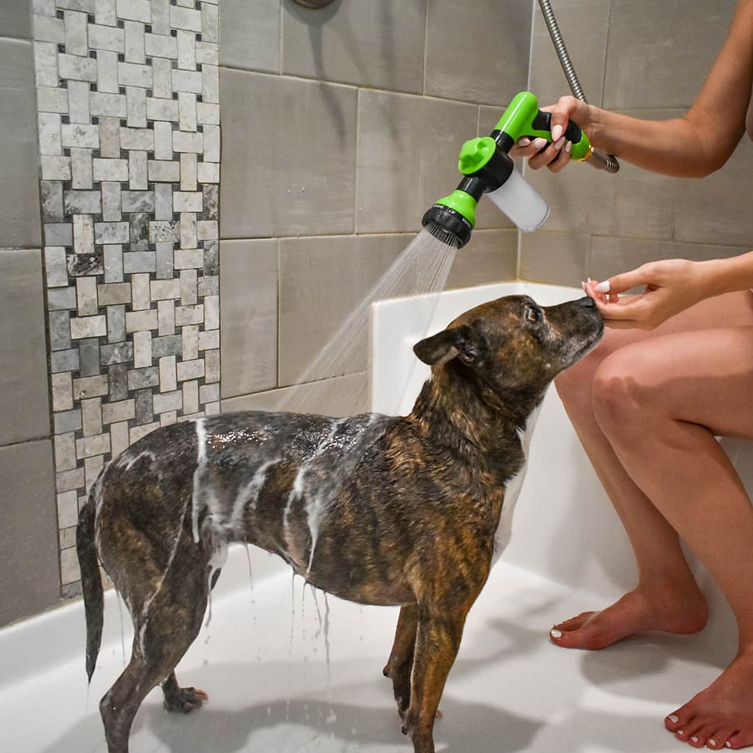 The Original Pup Jet - 8 IN 1 SPRAY PATTERNS