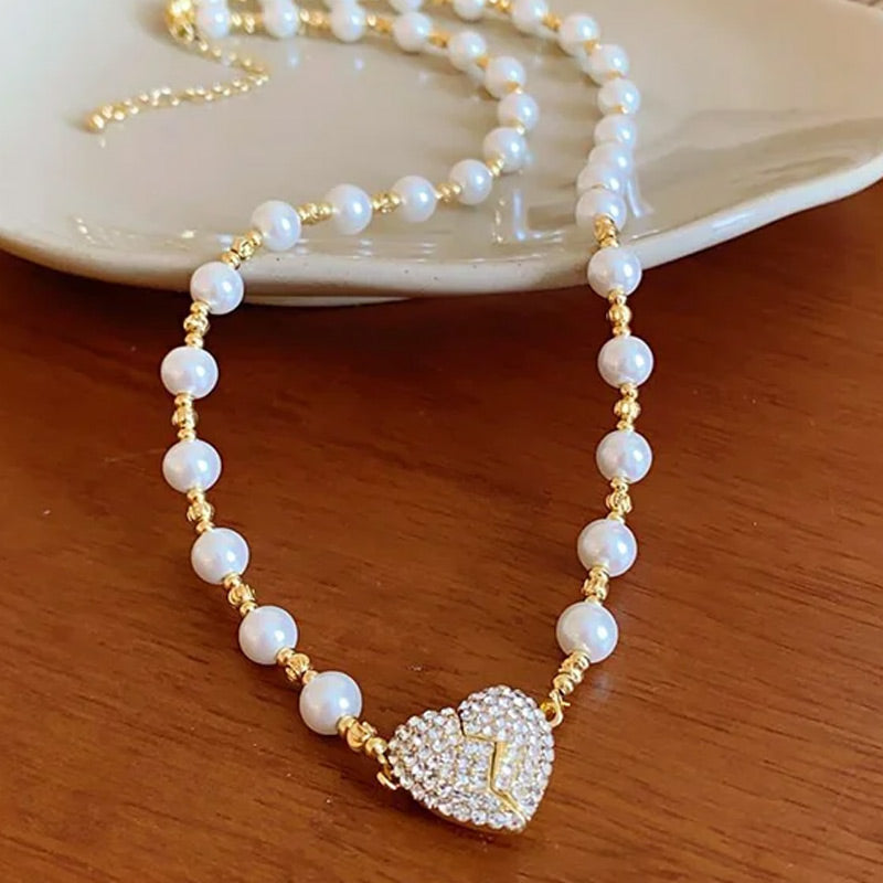 ✨New Arrival ✨💖Valentine's DayHot Sale 60% OFF🎀💎Magnetic Heart Pearl Necklace