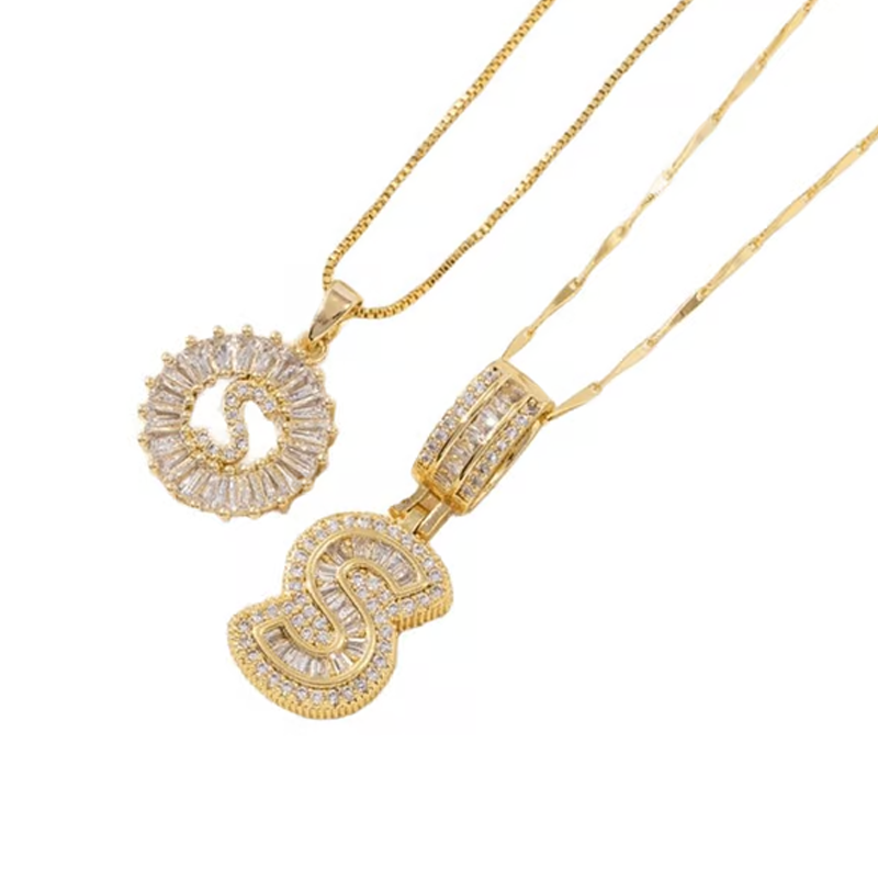 🌸LAST DAY SPECIAL PRICE!!🌸Gold Alphabet Pendant Necklace