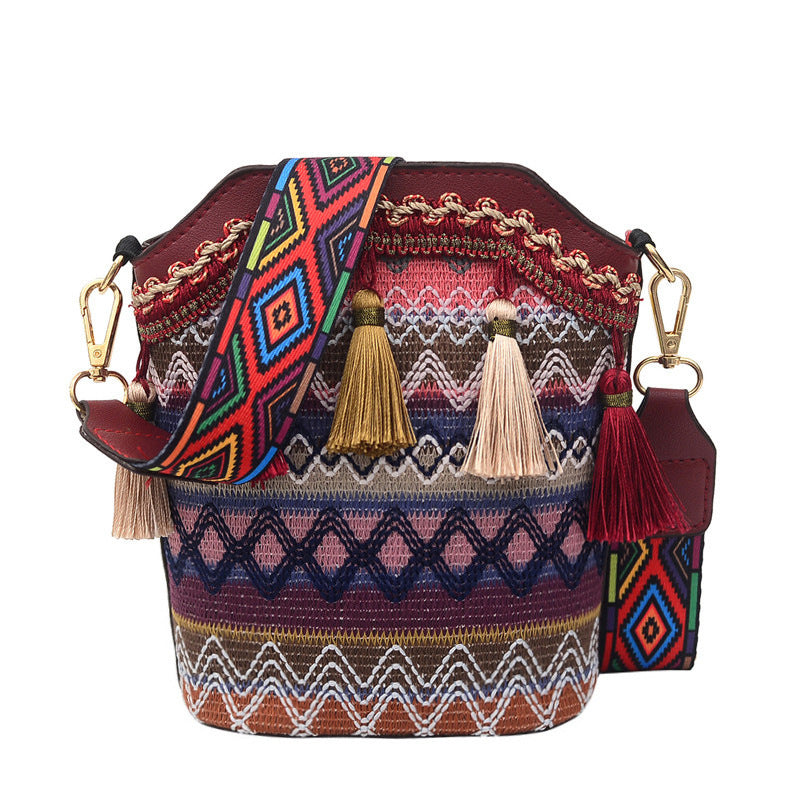 🌸LAST DAY SPECIAL PRICE!!🌸Bohemian Embroidered Tassel Crossbody Bag