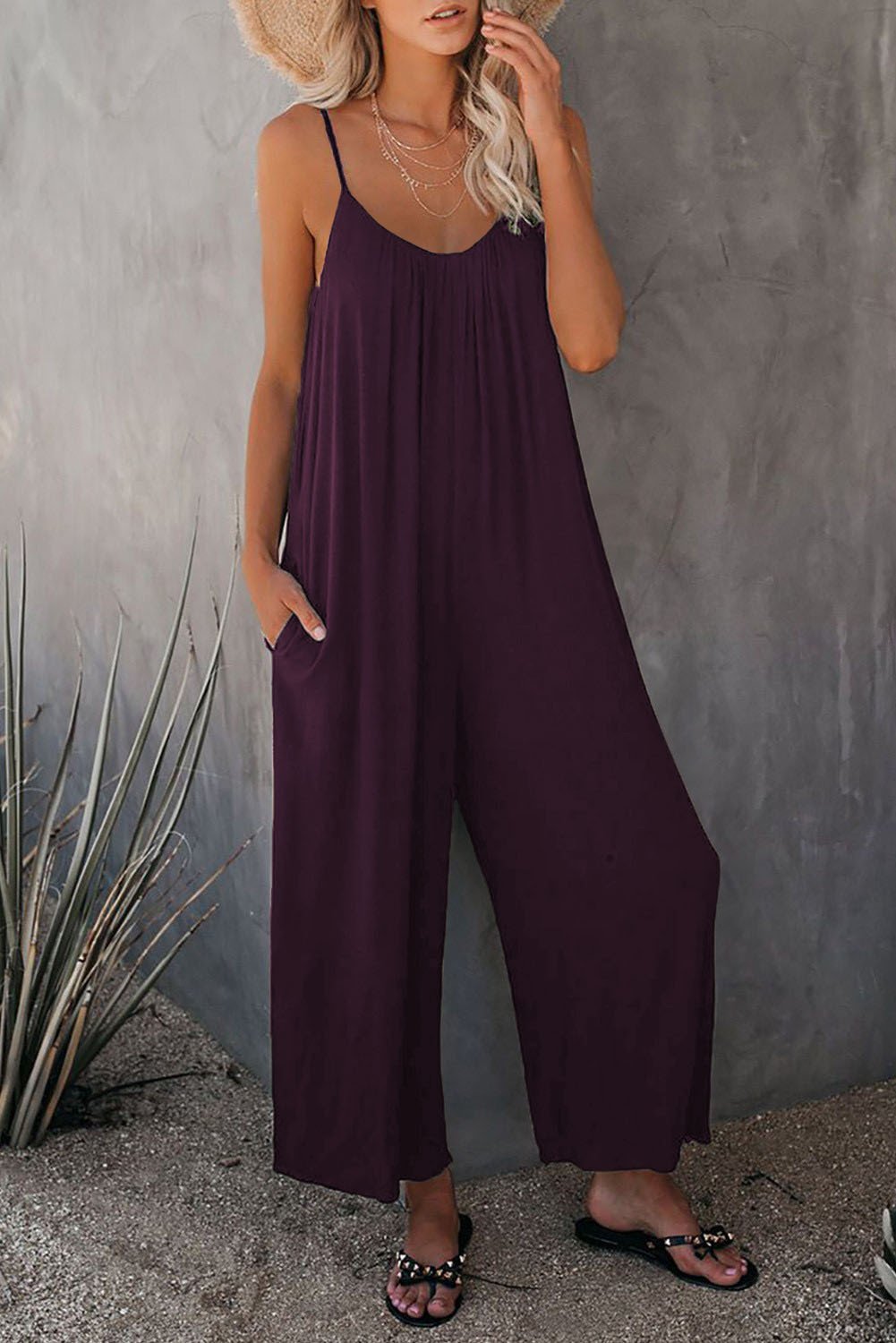 🎁Summer Hot Sale  47% OFF⏳Loose Sleeveless Wide-Leg Jumpsuit with Pockets - Stretchy & Flowy